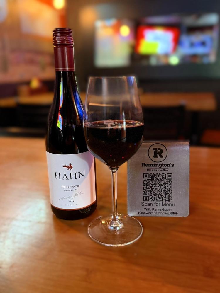 HAHN PINOT NOIR