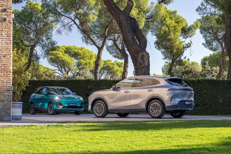 LEPAS L4 EV Y L6 EV: LEPAS PRESENTA SU GAMA ELÉCTRICA EN ESPAÑA