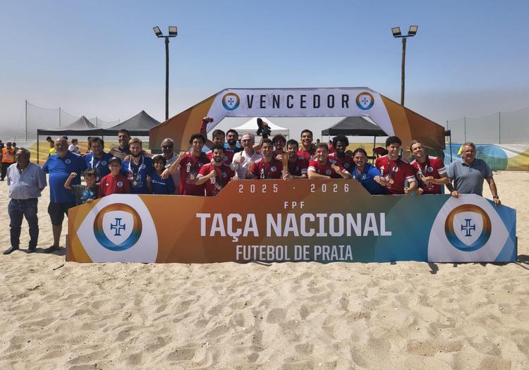 Título nacional da ACRUZ Zambujalense reforça destaque distrital no futebol de praia