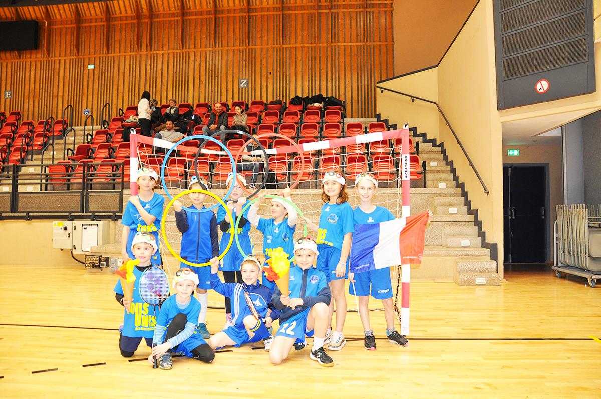 Handball : La catégorie des – 9 mixtes se réunit à Rodez pour fêter Carnaval