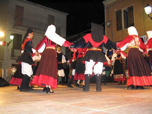 19th may - TRADITIONAL SARDINIAN DANCES