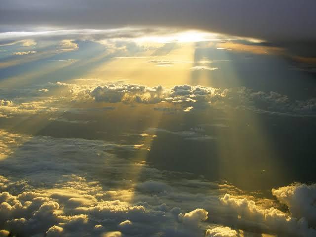 O Senhor e a luz para nossa vida!