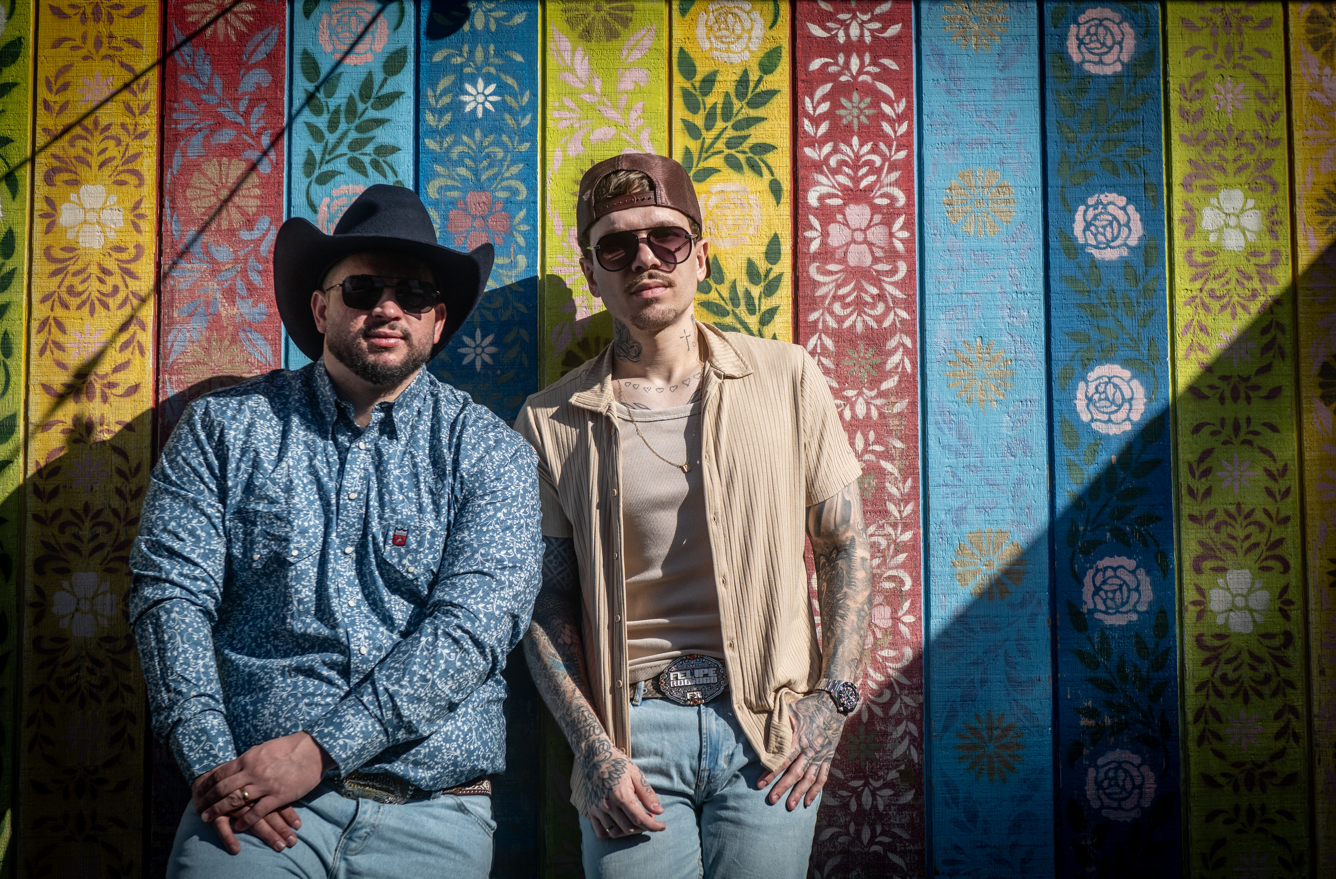 Depois do estrondoso sucesso de "Velhos Hábitos", Felipe e Rodrigo anunciam novo audiovisual
