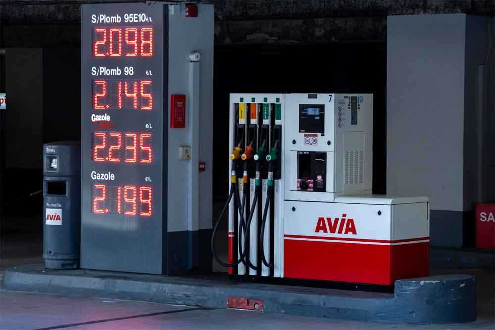 Carburant : l'aide aux « grands rouleurs » prolongée et élargie pour 5,5 millions de Français !