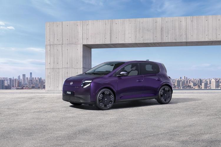 Nissan presenta el nuevo eléctrico urbano PIXO, que hace realidad la visión de la compañía en Europa