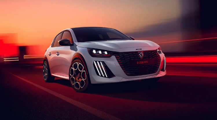 PEUGEOT E-208 GTi: NACE UNA LEYENDA