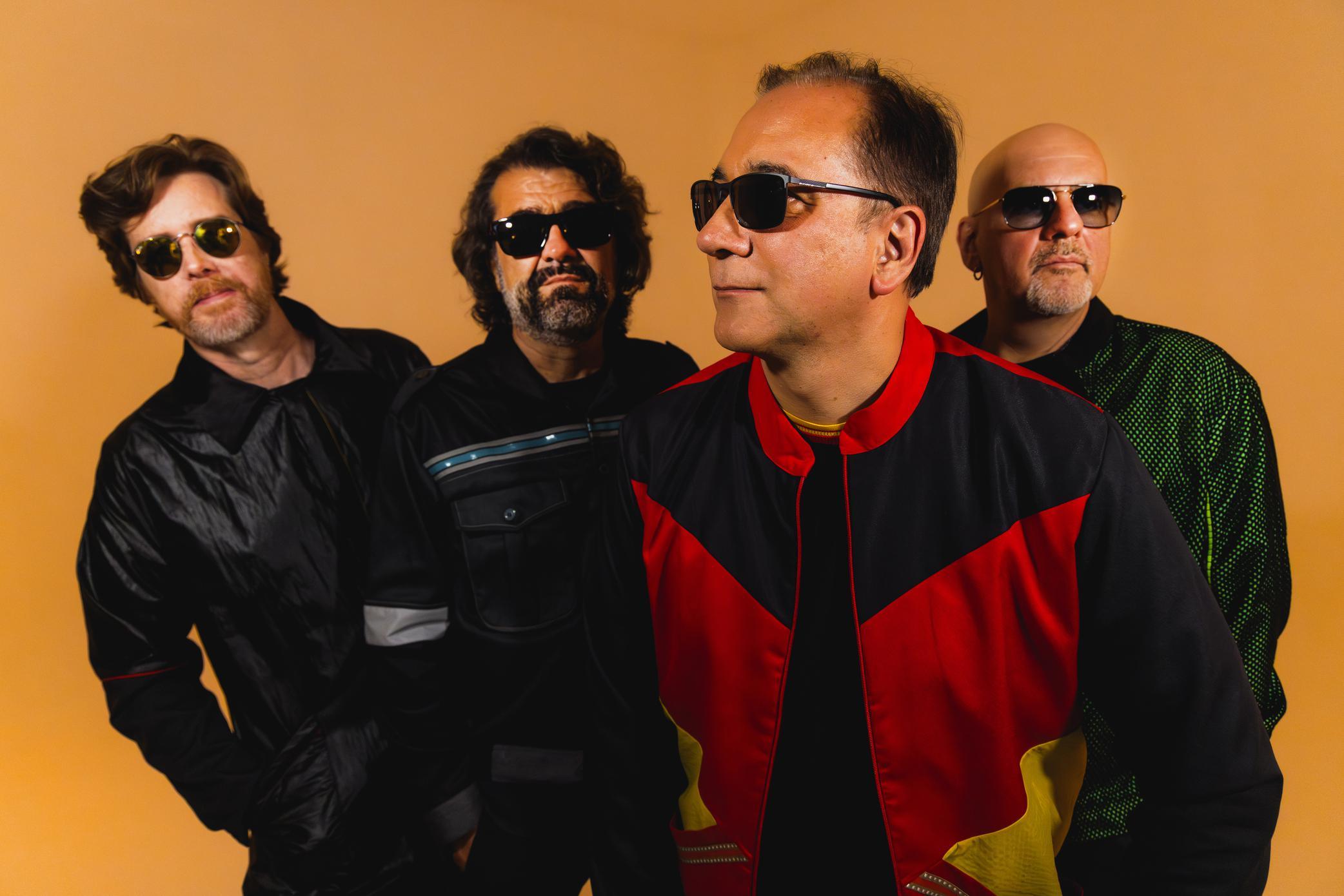 Biquini Cavadão lança “Como Viver Sem Ela?” em parceria com nova geração de compositores