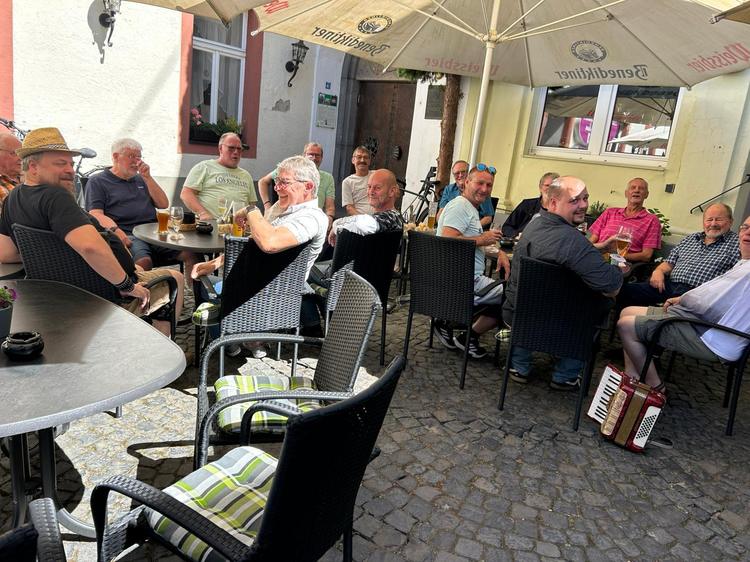 Pfingstfrühschoppen
