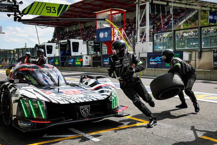 LA REVOLUCIÓN SOSTENIBLE LLEGA A LE MANS: PEUGEOT AFRONTA EL RETO DE LOS NUEVOS NEUMÁTICOS Y COMBUSTIBLE