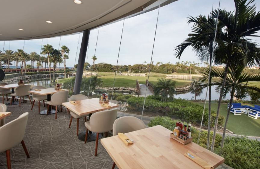 Mulligan's Golf Cafe - Bar Restaurant
