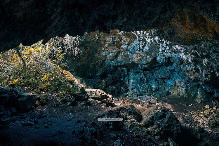 Cueva de Balmori