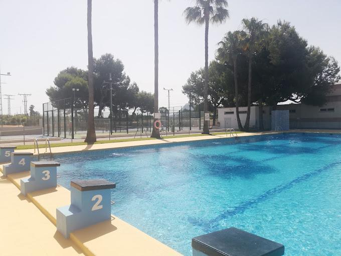 L’estiu comença a Els Poblets: la piscina municipal obri les portes el 13 de juny