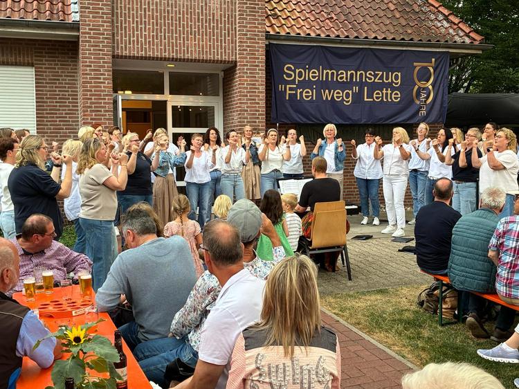 100 Jahre Spielmannszug „Frei weg“ Lette: Das Feiern geht weiter!