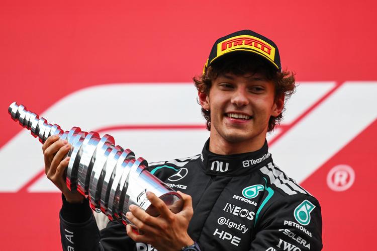 KIMI ANTONELLI GANA EN EL LEGENDARIO SPA-FRANCORCHAMPS