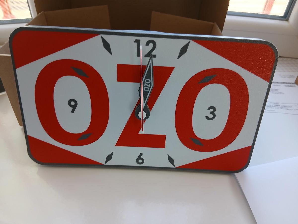 Horloge Ozo