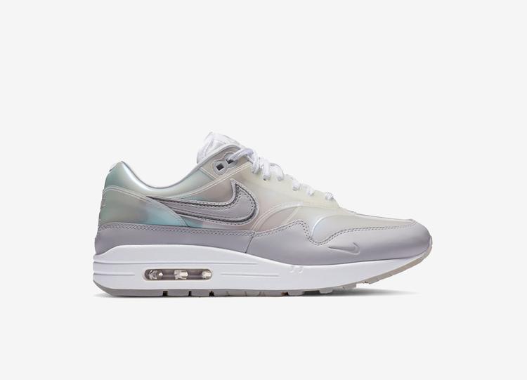 NIKE Air Max 1 SNKRS Day White