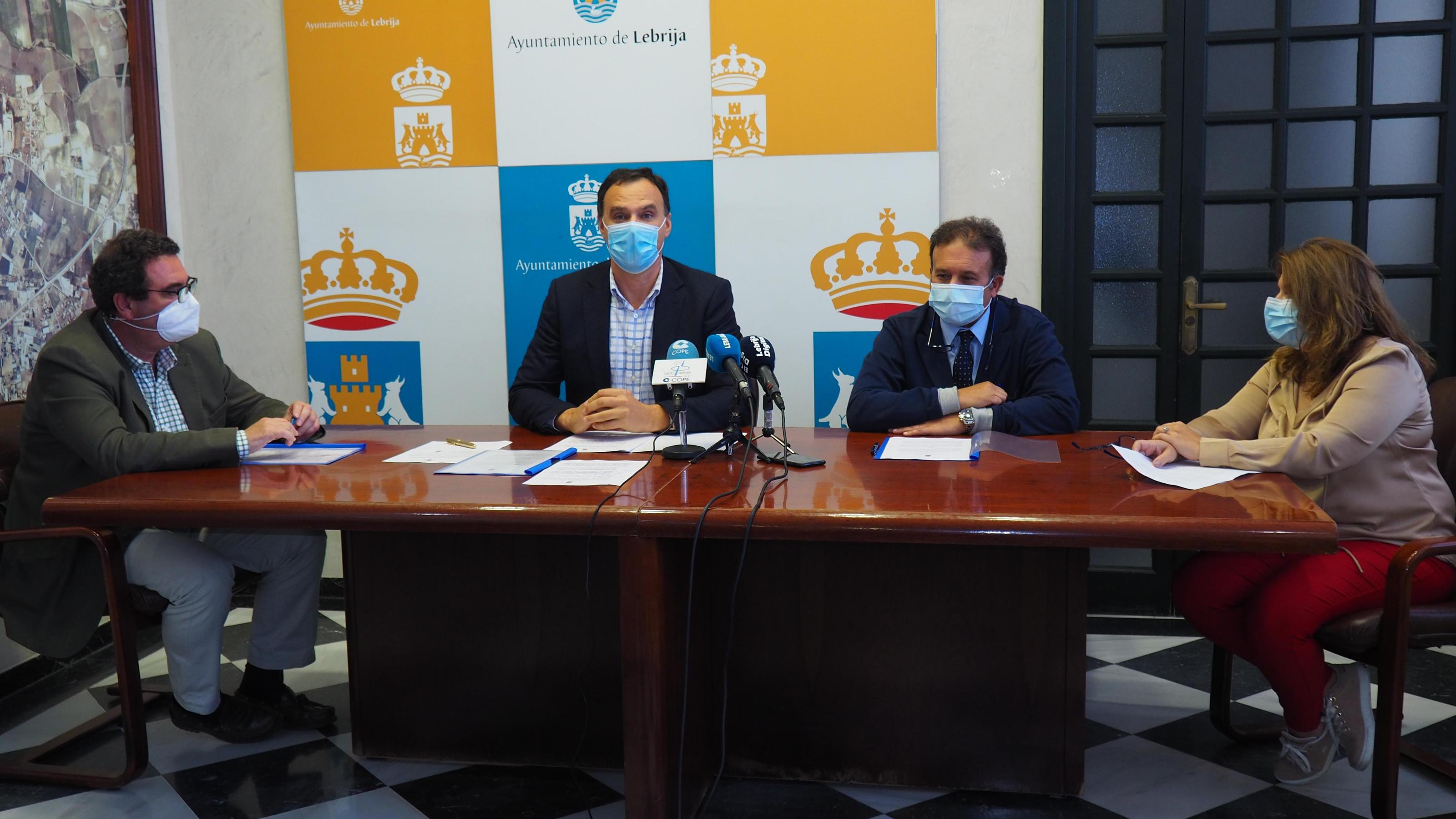 El Ayuntamiento de Lebrija reafirma su compromiso con la Asociación ...