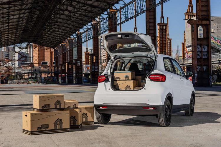 Leapmotor lanza el T03 LCV, un vehículo comercial eléctrico para la movilidad profesional urbana