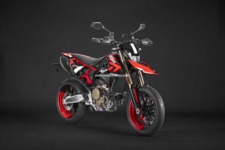  Ducati Hypermotard 698 Mono RVE es la "Moto più bella" (Moto más bella) de EICMA 2023