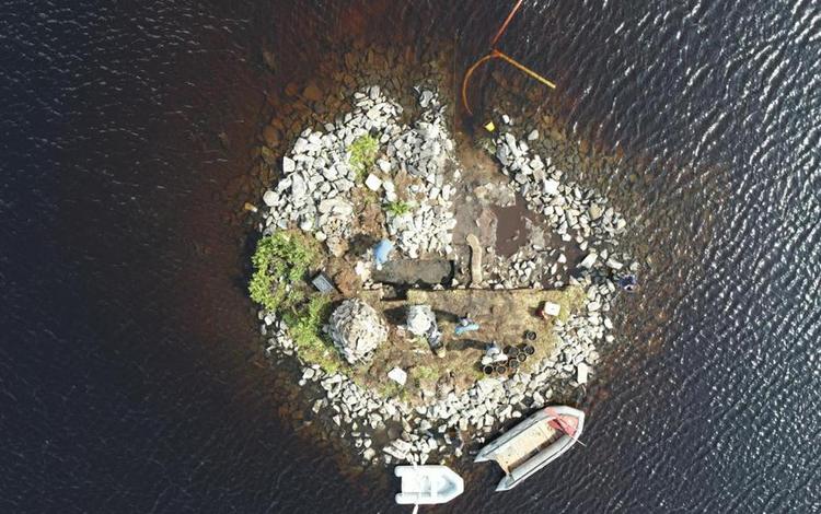 Ancient island in Scottish loch found to rest on hidden timber base