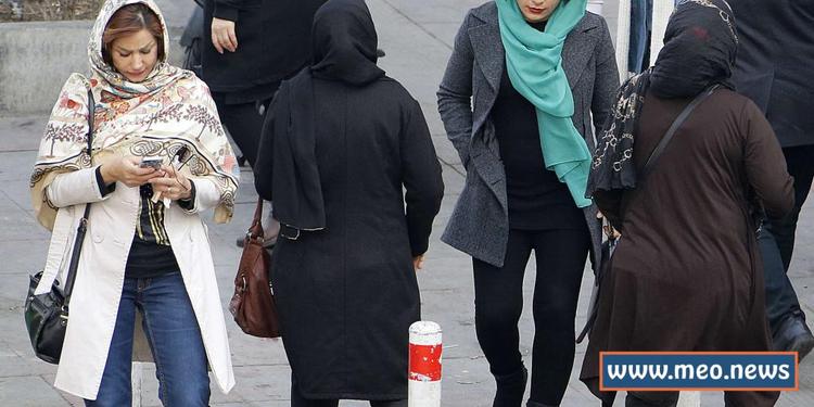 في مدينة مشهد الايرانية لا مترو للنساء بلا حجاب