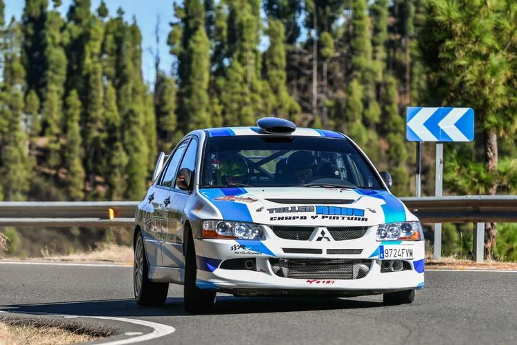 El Campeonato bp de Rallyes de Asfalto de Las Palmas realiza su primera parada en Gran  Canaria