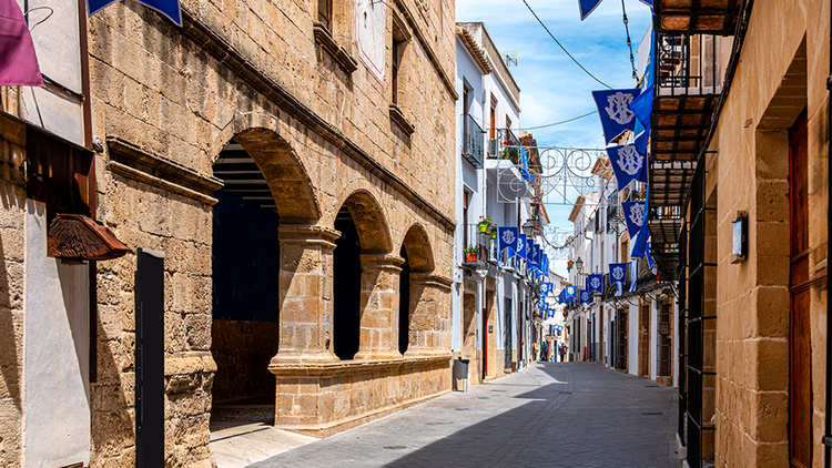Benissa anuncia cortes de tráfico y restricciones de estacionamiento por las fiestas de la Puríssima Xiqueta