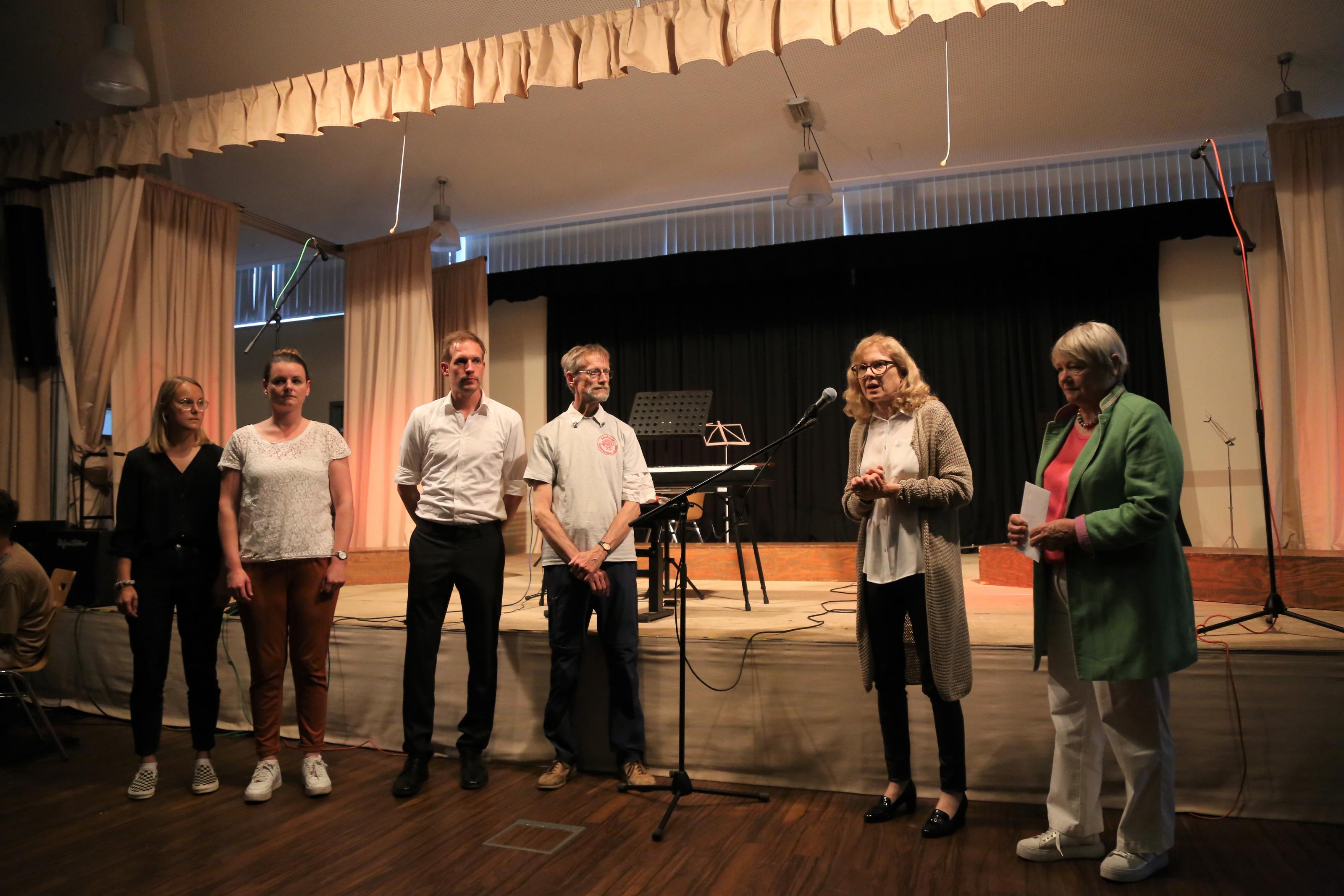 Gymnasium Haren-Konzert: Spende für Kinderschutzbund 
