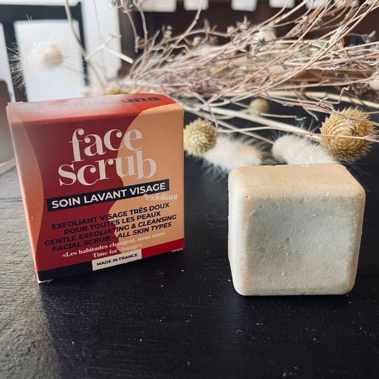 20% de réduction sur le Soin lavant visage exfoliant – Face Scrub (jusqu'au 30.04.2026)