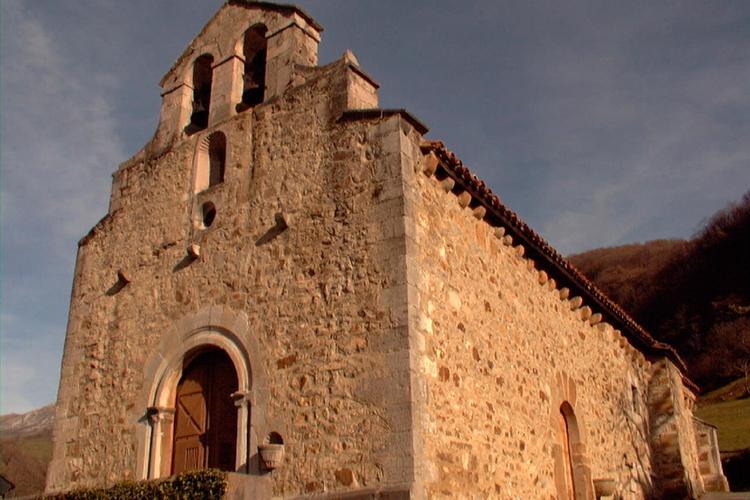 Iglesia de San Juan Bautista de Casares