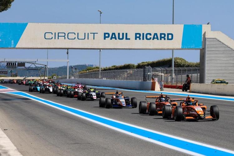 Wheldon gana en Ricard y se acerca a Nakamura-Berta en el FREC a 13 puntos del liderato