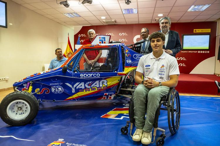 La FIA y la RFEDA presentan el primer carcross adaptado para facilitar el acceso al automovilismo a pilotos con movilidad reducida