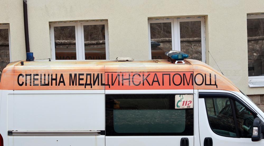 Полицията в Стара Загора издирва шофьор, участвал в катастрофа със загинал мъж в Чирпанско