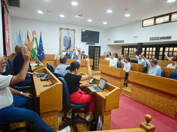El Pleno aprueba por unanimidad el proyecto de mejora del Parque de San Benito, con una inversión prevista de más de 303.000 euros