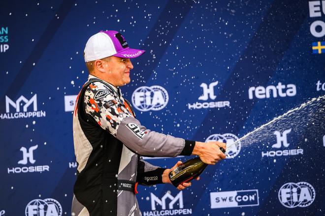 Euro RX5: Valentin Comte throws the title fight wide open after Höljes