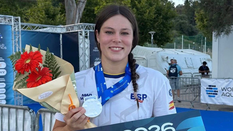Ángela Martínez revalida el subcampeonato de la Copa del Mundo de aguas abiertas con un sexto puesto en la última etapa de Setúbal