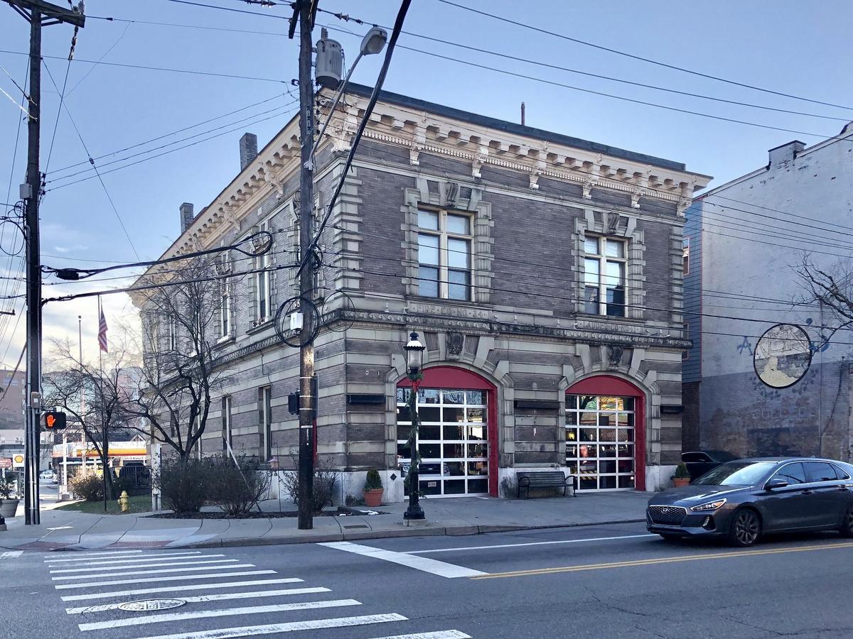 Ludlow is in the Spotlight! Cincinnati Magazine Goes Behind the Doors of the Gaslight District 🏮✨