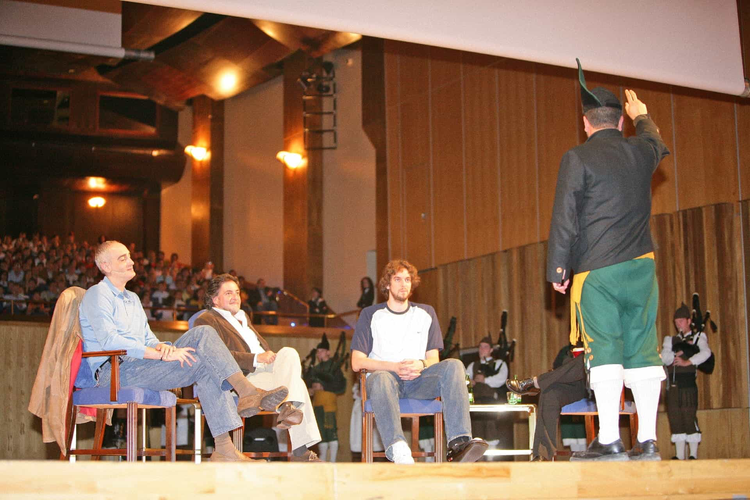 Pepu Hernández, Pau Gasol y Rafael Vecina debaten sobre baloncesto