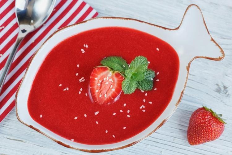 GAZPACHO DE FRESAS