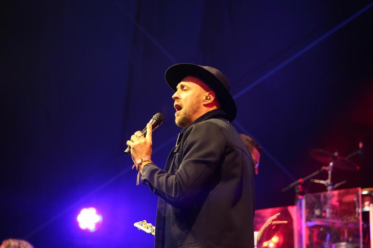 Konzert mit Mutzke: Tolle Stimmung auf dem Neuen Markt