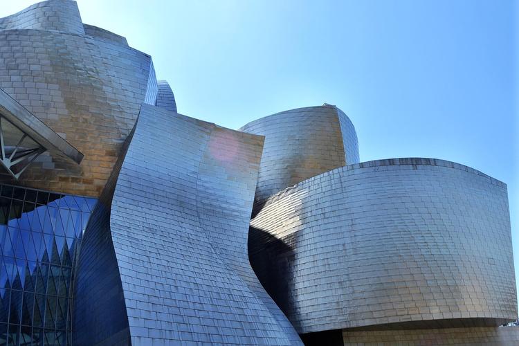 Le Canarie portano l’IA dei servizi sociali a Bilbao