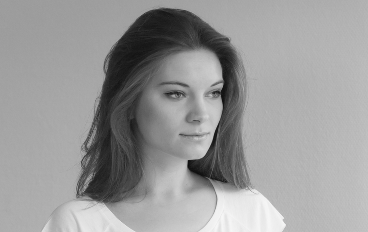 Ekaterina Skladmann | Artist & Set Designer
