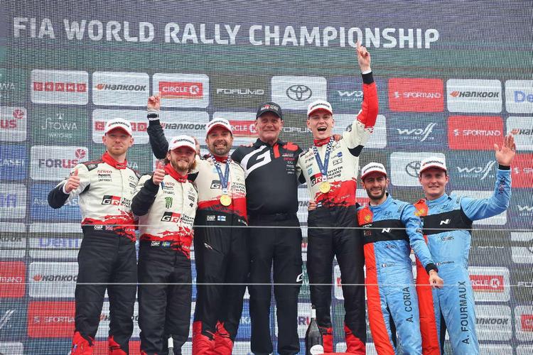 Kankkunen: "Estoy muy orgulloso de esta victoria de Pajari; todos nuestros pilotos pueden ganar en Finlandia"