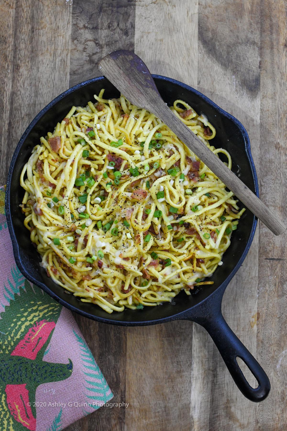 Noodles with Caramelized Onion, Bacon and Cheese 