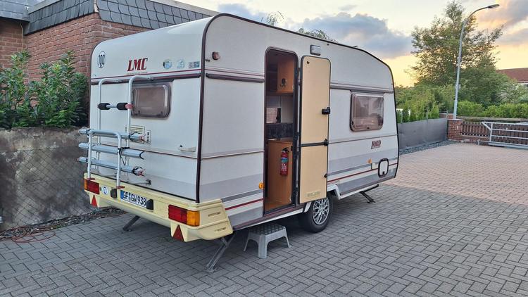 Wohnwagen zu verkaufen
