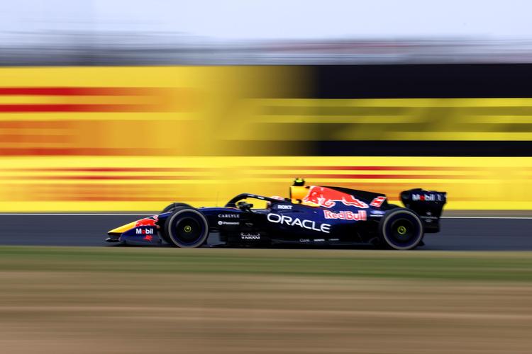 FIA ilegaliza el truco de Mercedes y Red Bull en la gestión de energía para las vueltas de clasificación