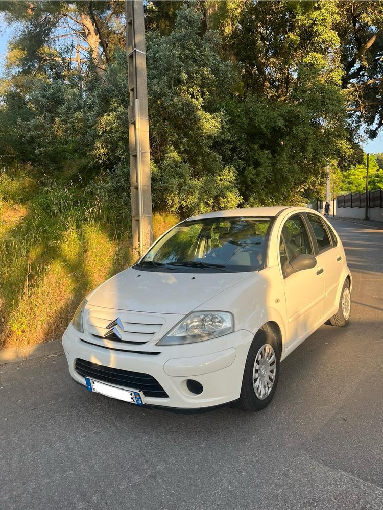 Citroën C3 furio avec CarPlay Bluetooth