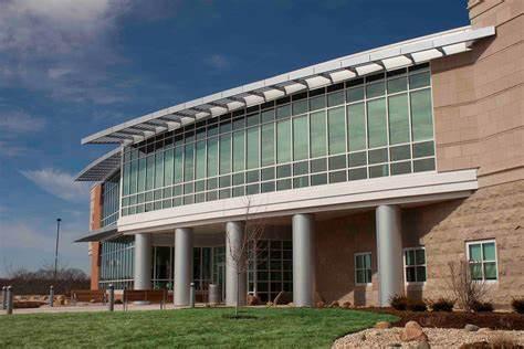 Career expo at Ivy Tech Cass County