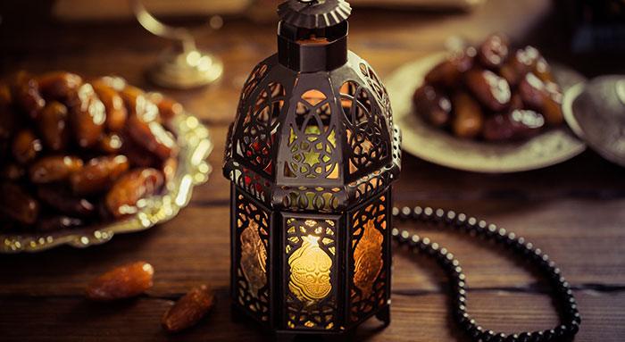 Ramadan 2023 : la date du début du mois du jeûne annoncée par le CFCM, exit la Nuit du doute