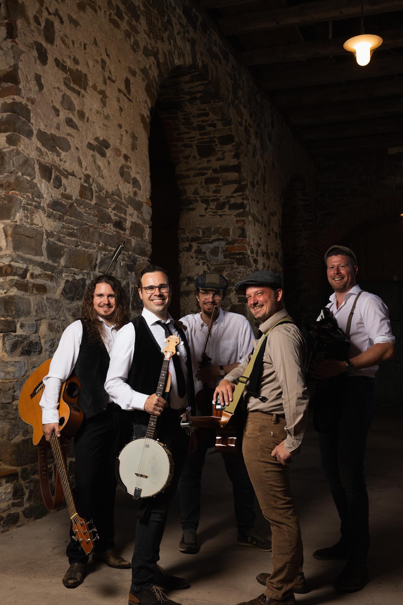 Open Air: IRISCHER ABEND mit CLONMAC NOISE am 04.07.26